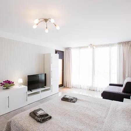 Las Americas De Lux 102m2 Διαμέρισμα *